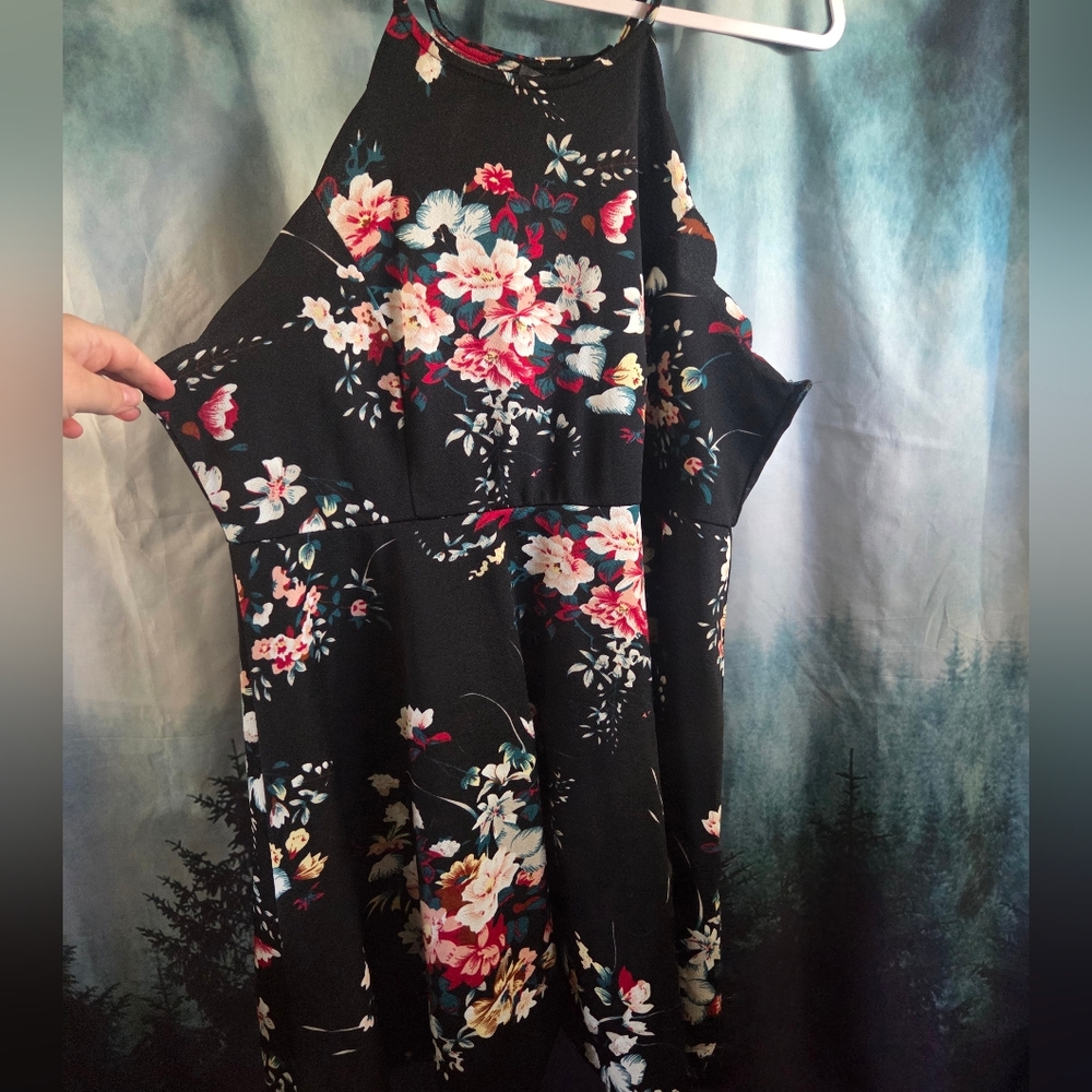 Shein Black Floral Scoop Neck Dress